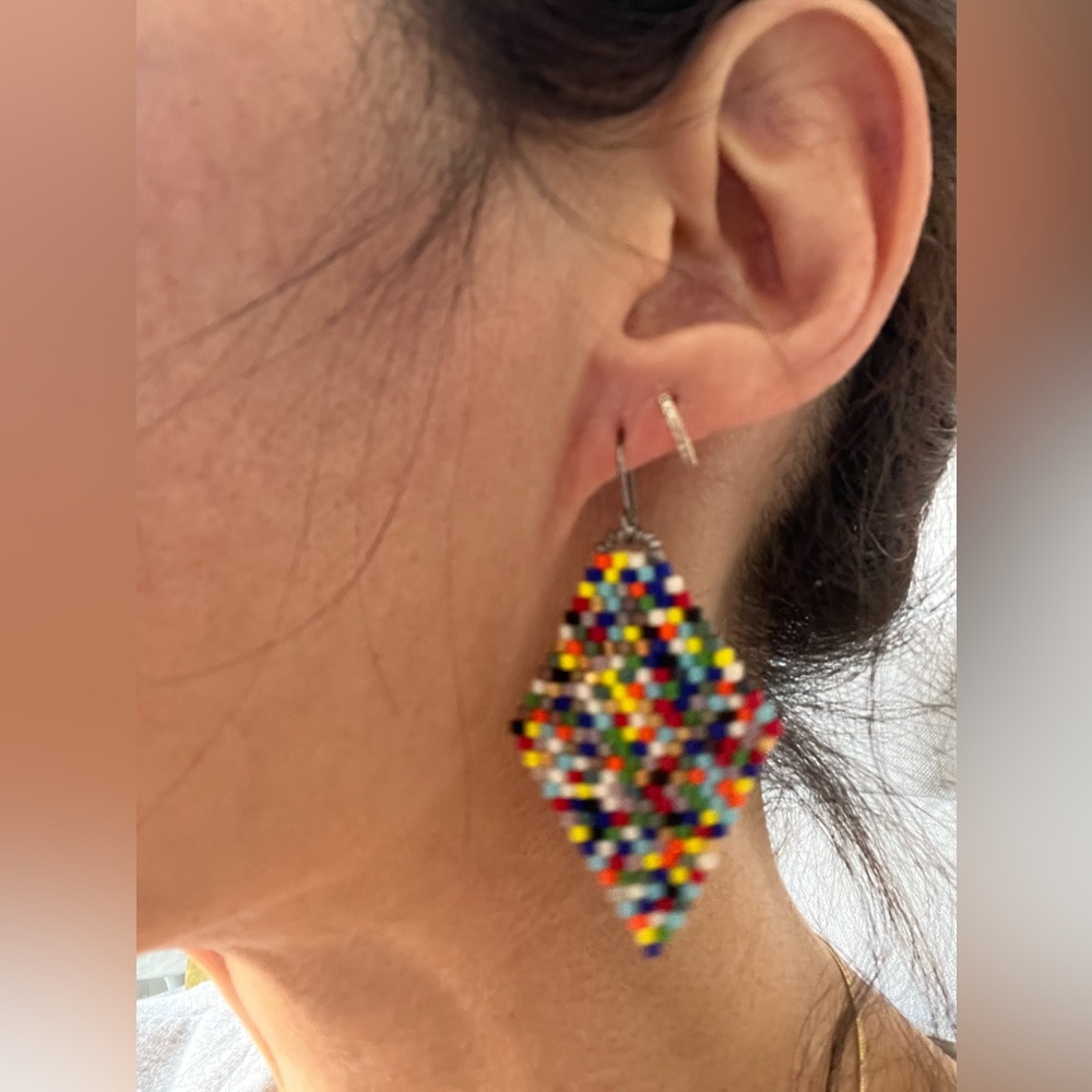 Beaded earrings - Picture 3 of 3